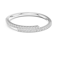 Round Cut Diamond Overlapping Pavé Bypass Band