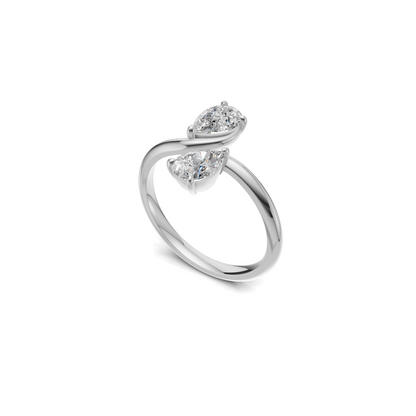 Twin Pear Cut Diamond Toi et Moi Solitaire Ring