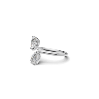 Twin Pear Cut Diamond Toi et Moi Solitaire Ring