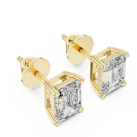 Elara Emerald Stud Earrings