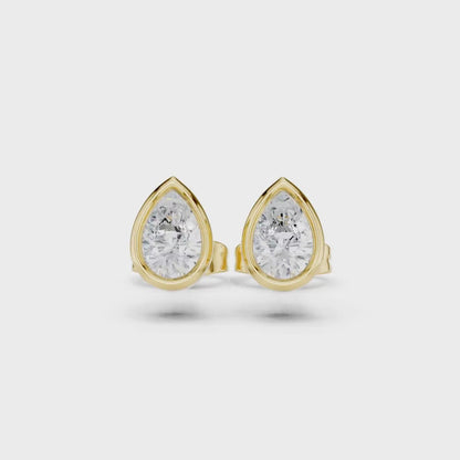 Bezel Pear Solitaire Pendant Set