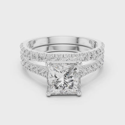 Duo di solitario principessa e anello pavé